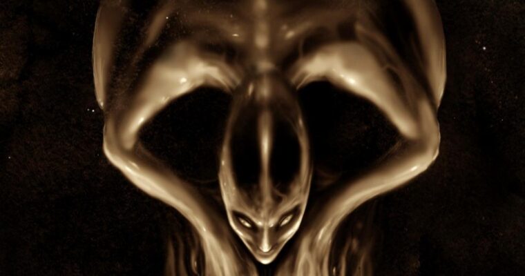 “LE RADICI DEL NECRONOMICON”, per tutti gli appassionati di Lovecraft, in una nuova edizione ampliata, è pronto ad uscire!